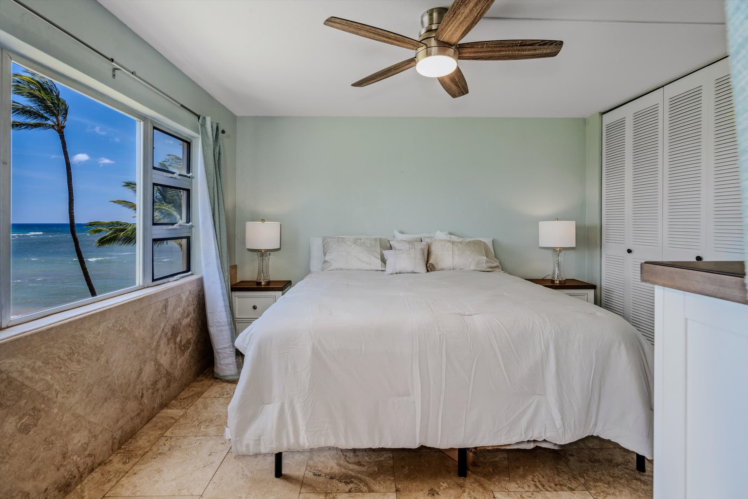 Amazing Oceanfront Views! MS420 - Image 9