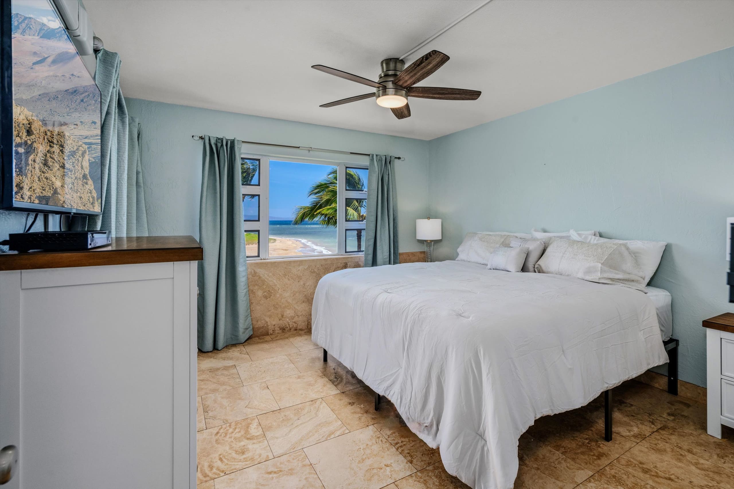 Amazing Oceanfront Views! MS420 - Image 13