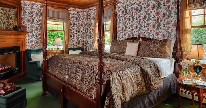 Theodore Roosevelt-palmer House - Falmouth, MA