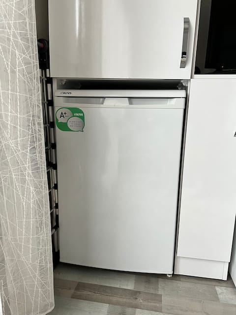 Top performing Airbnb: (F52) Nice studio apartment in a new building in Bahçelievler