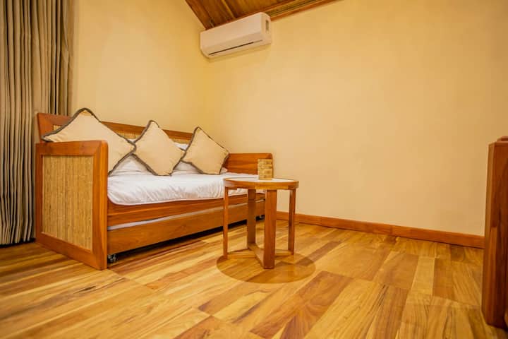 Serene Jungle Villa W/ Private Jacuzzi + Pool - La Fortuna