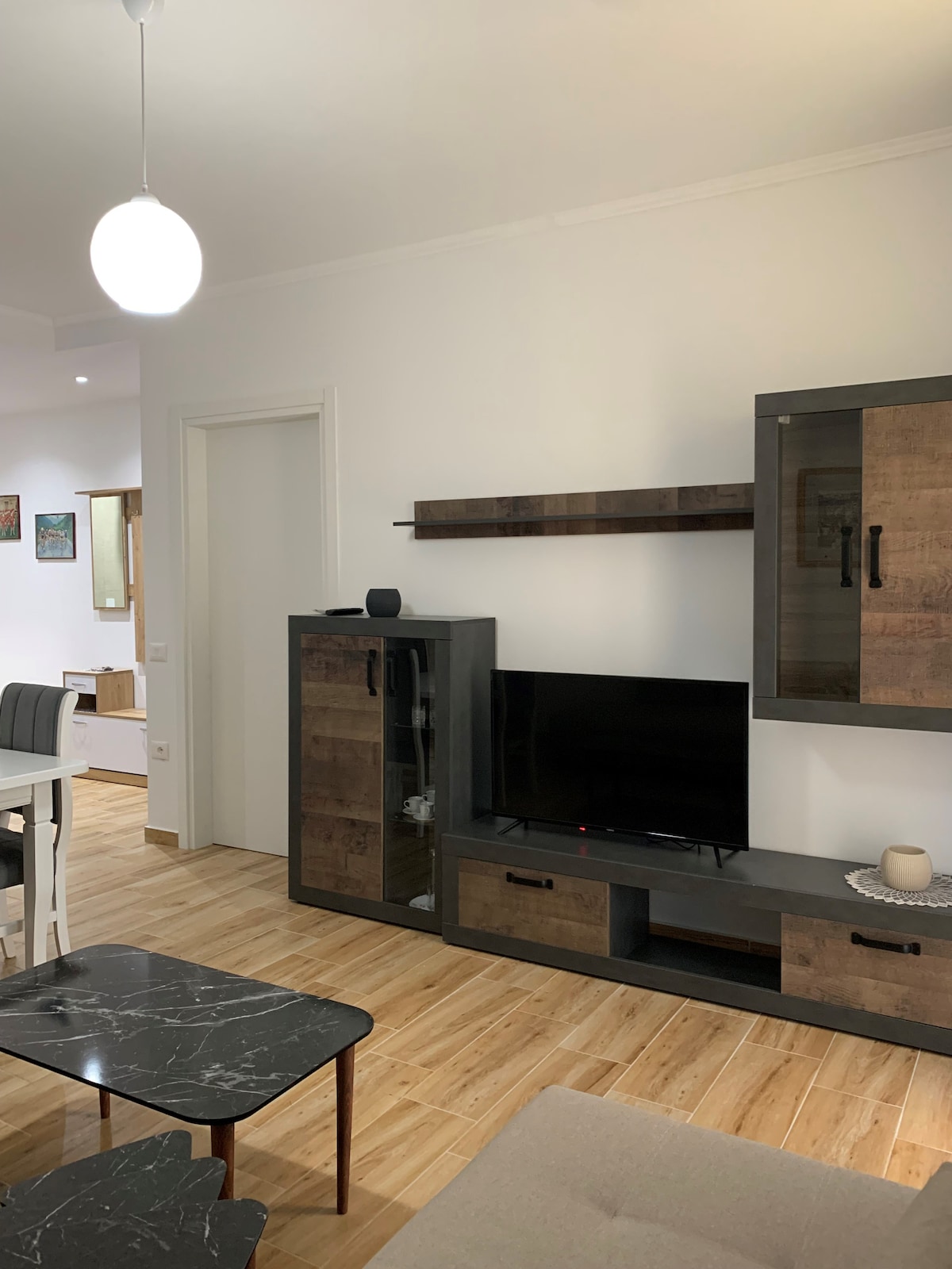 Listing 1154056929396516920