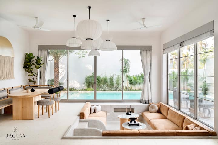 Living room image 1