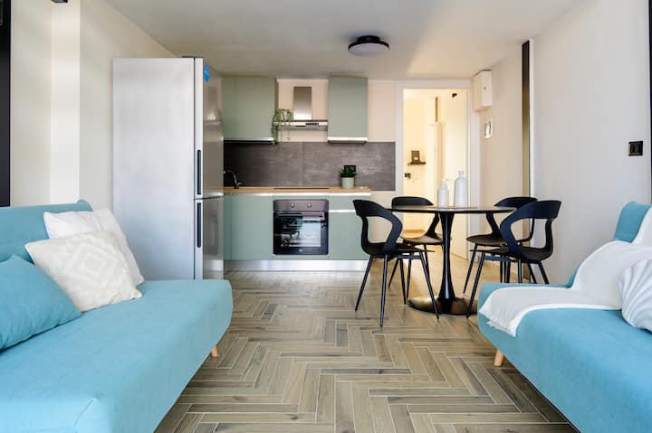 [ Stadiolimpico Inalpi] Suite Loft - Stresa, Italy