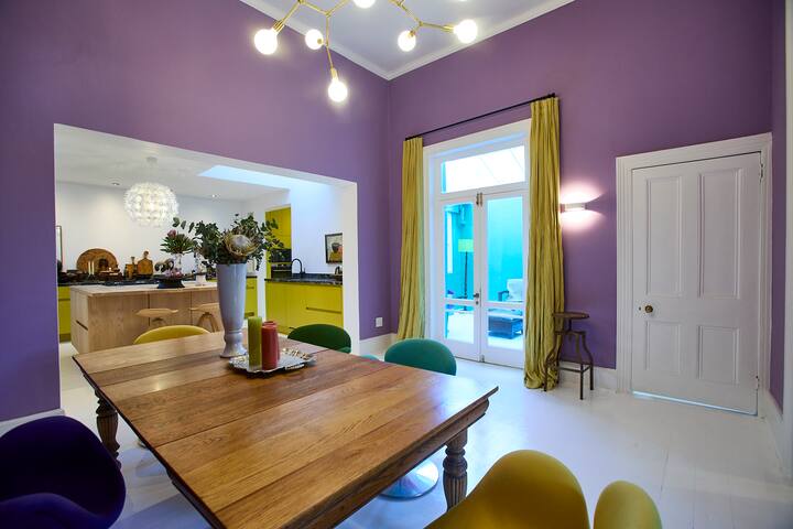 Charming victorian home | Secluded garden | Pool gallery image 3