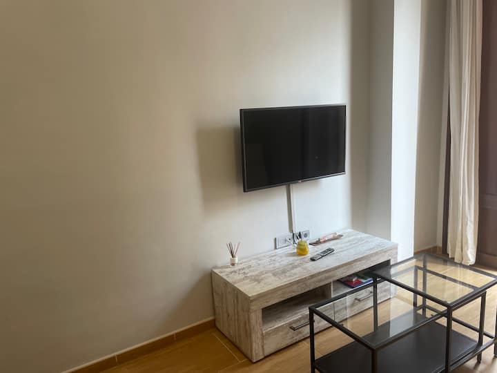 Apart Centro, Nuevo, Con Garaje Incluido - Huelva