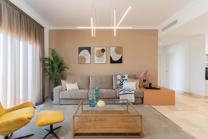 Modern 2br Penthouse W/ Sea Views & Pool Access - Benahavís