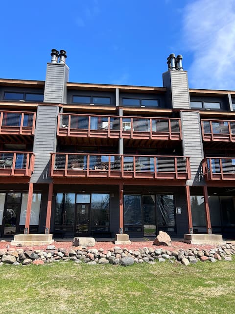 LutsenMt Condo Remodel-View-Pool-Hottub-Ski-in/out