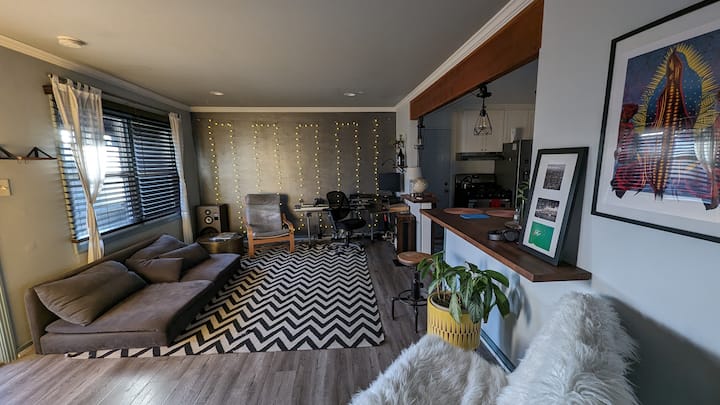 Beautiful House 5 Min Oak Airport/10min Bart - Oakland, CA