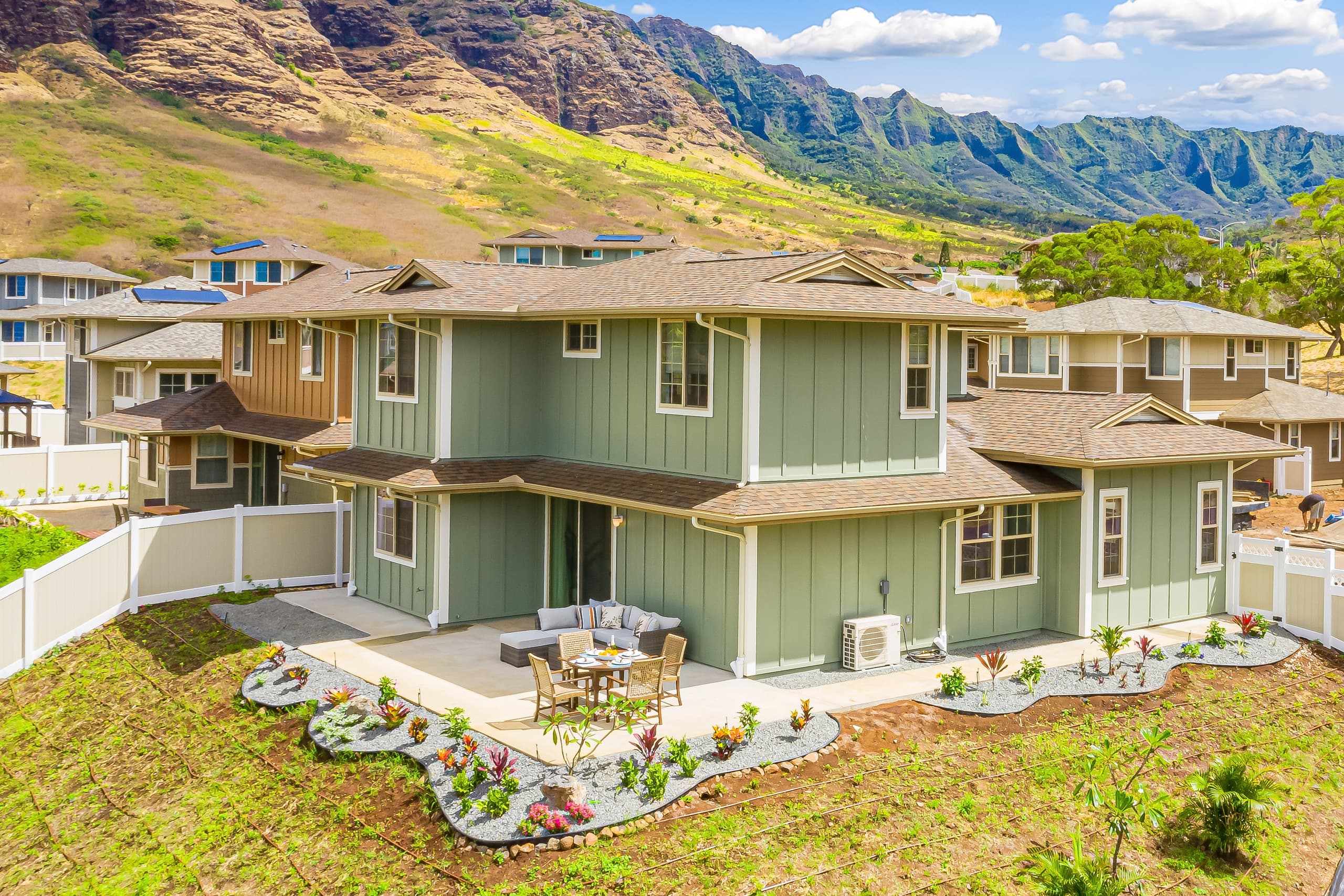 Home in Waianae · ★4.98 · 4 bedrooms · 6 beds · 3.5 shared baths - Image 30