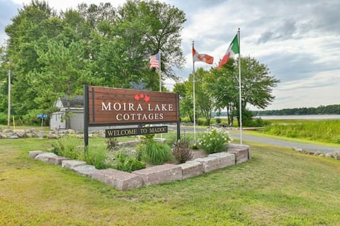 MLC-Three Waterfront Cottages with NO Neighbours!