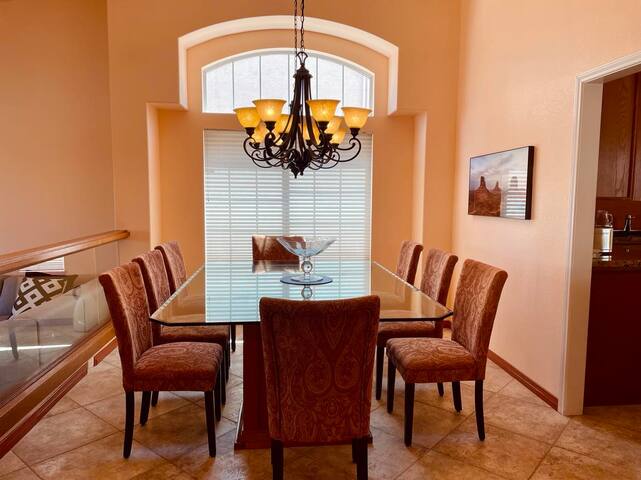 Oasis paradise near The Strip and Airport gallery image 4