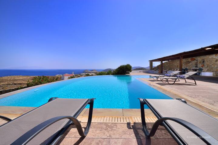 Alkaia Unique View Infinity Pool gallery image 5