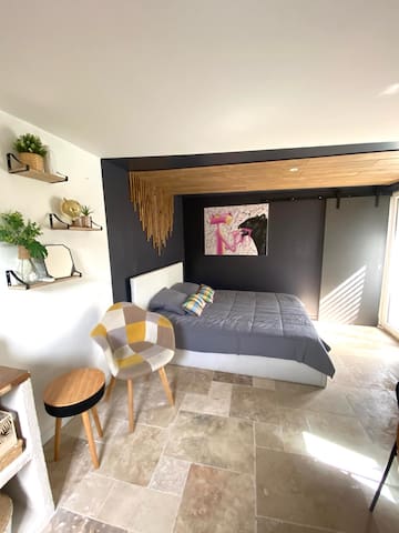 Private room with Studio bedrooms in Hyeres - Cabanon atypique Presqu'île Giens +VéloPaddleCanoé