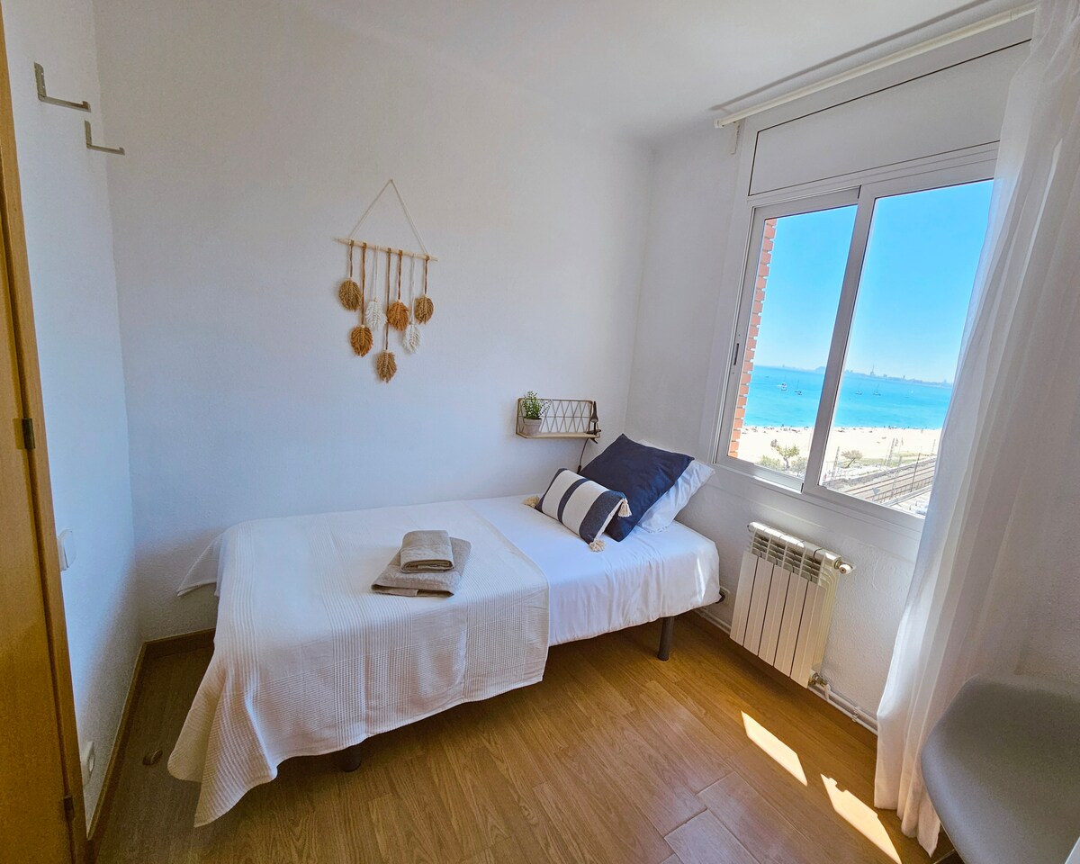 חדר שינה 2 - מיטה זוגית