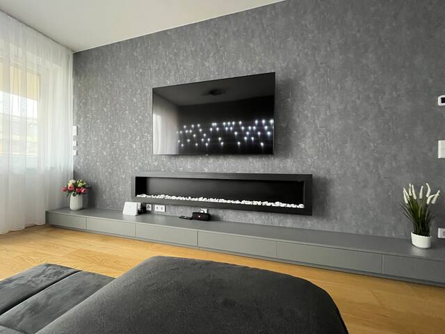 Green Park Apartment gallery image 5