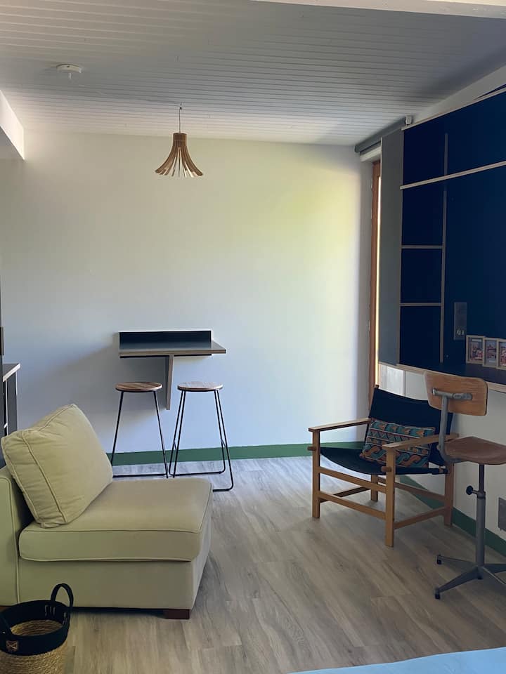 Studio Loft Avec Terrasse - Rochechouart