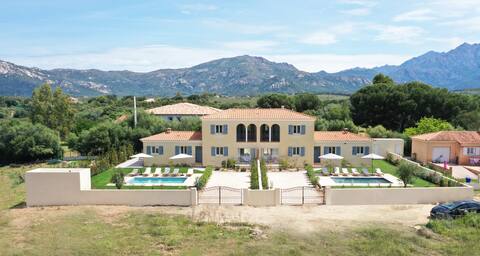 Villa with pools in Calvi