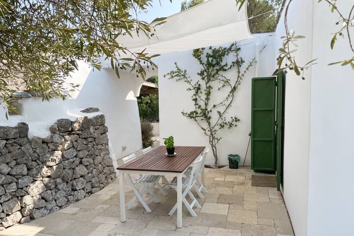 Trullo IL GECO with private hilltop pool gallery image 4