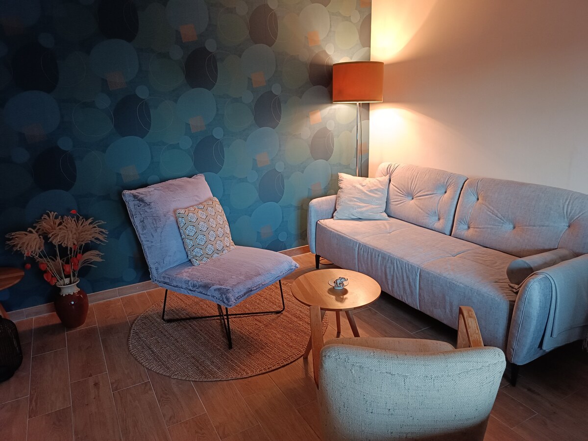 Popular Airbnb listing: Guest apartment: Am Leutzscher Holz in Wahren