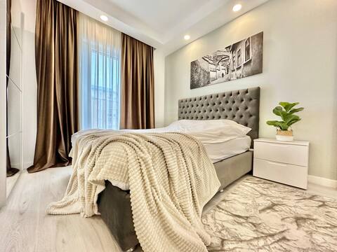 3 Rooms 302A w/ pool @Cosmopolis