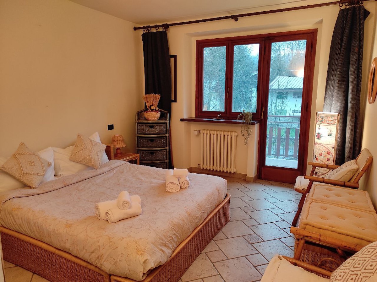 Popular Airbnb listing: [View of the Alps-City Center] Free Wifi Netflix in Bardonecchia