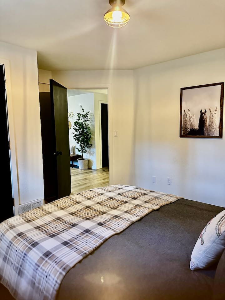 საძინებელი 3