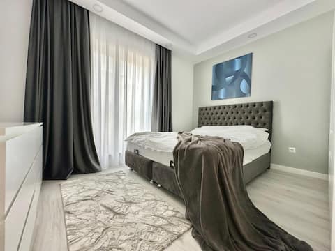 Double Studio 106B @Cosmopolis