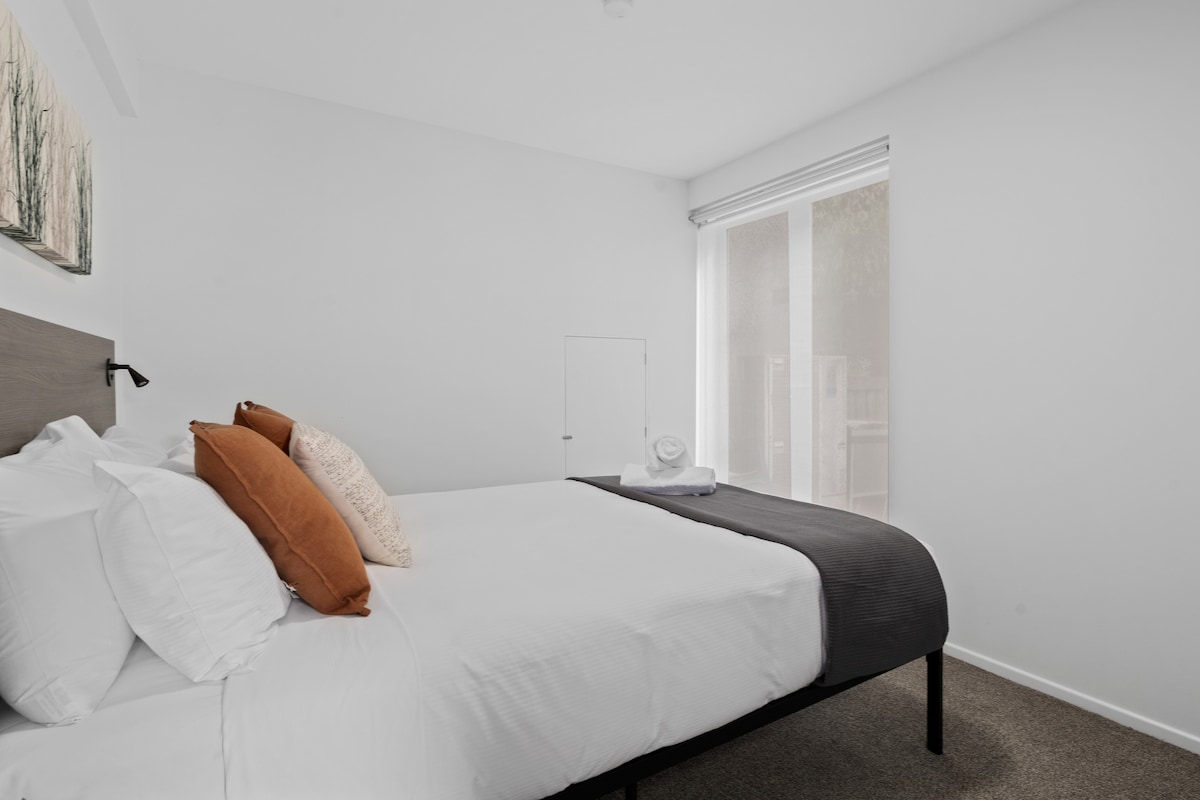 Спалня 2 с гардероб