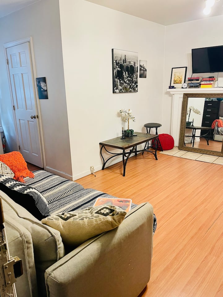 Unique 2bed/ 1 Bath Apartment - New York City