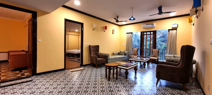 Living room image 9