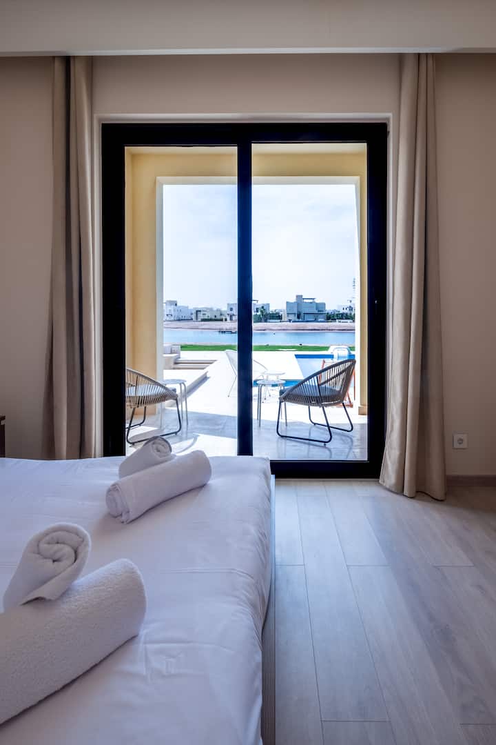 საძინებელი 1