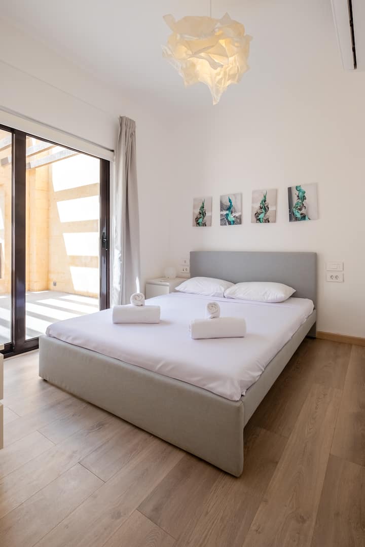 საძინებელი 4