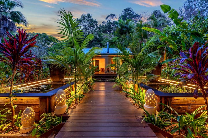 Private Home In the Pocket Byron