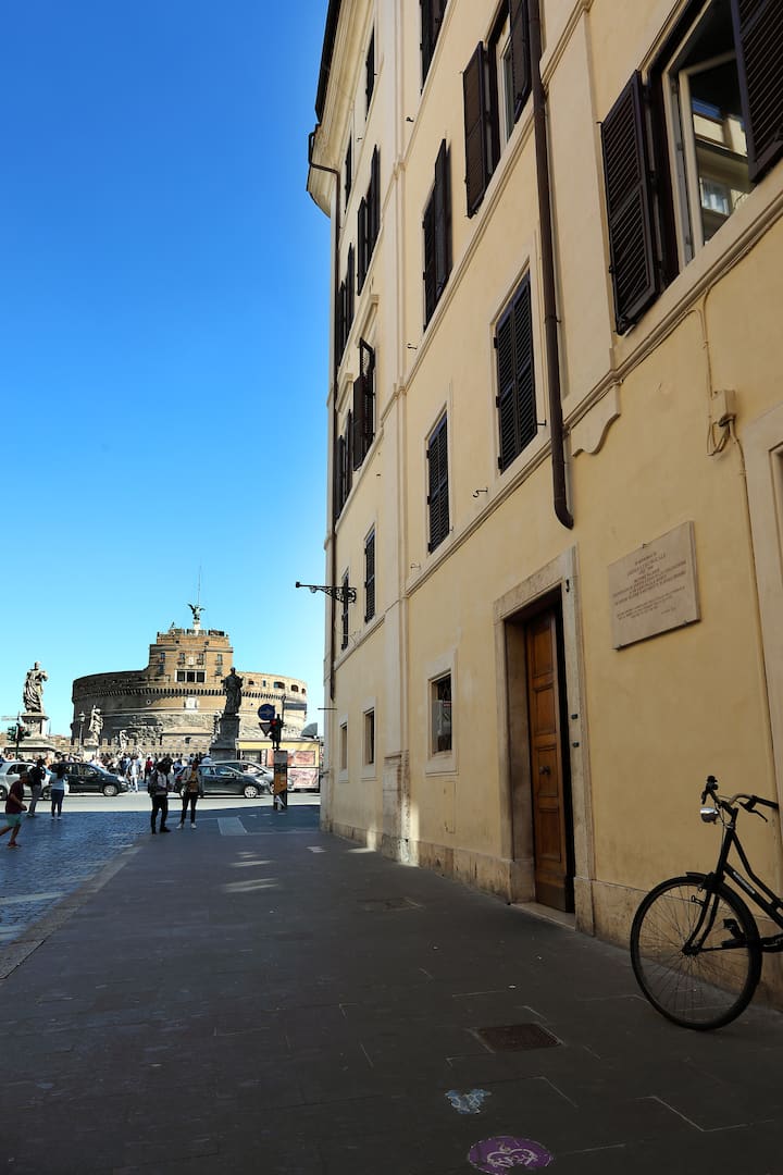 Casa Salimei: Vista Su Castel Santangelo - Rome