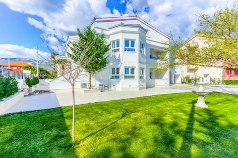 Luxury Villa Danica