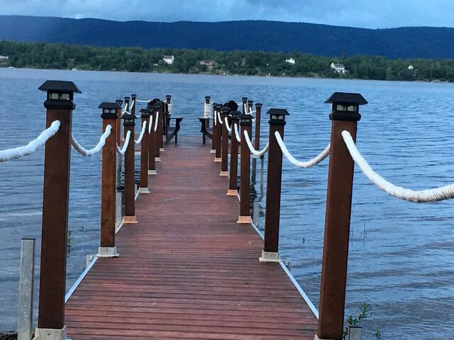 Luxurious waterfront house/cottage on Ottawa river gallery image 5