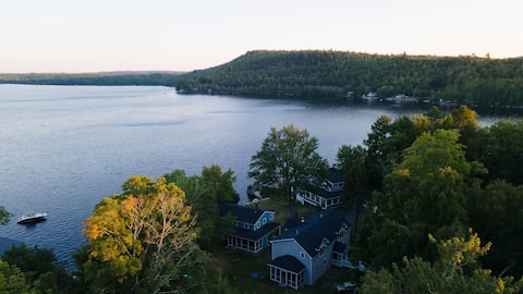 Lakefront getaway for up to 28 guests