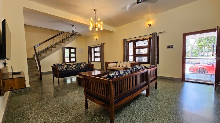 Veda Villa - 4 People Stay - Kundapura
