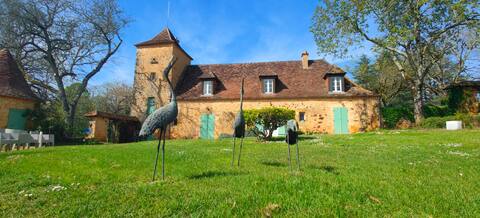 Domaine de Chansard (for 8)