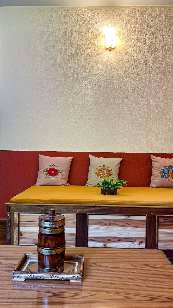 Luxury Suite 2 With Stunning Views Of Kanchenjunga - Gangtok