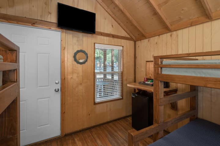 Camping Cabin In Downtown Moab - Moab, UT