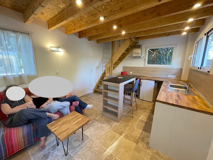 Petite Maison Idéalement Placée Pour 2 Personnes - Montpellier