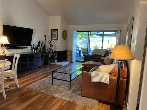Successful Airbnb property: Silverado On-Golf Course Condo: BBQ-fire pit-Pool- in Silverado Resort