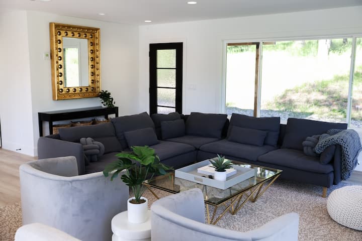 غرفة المعيشة