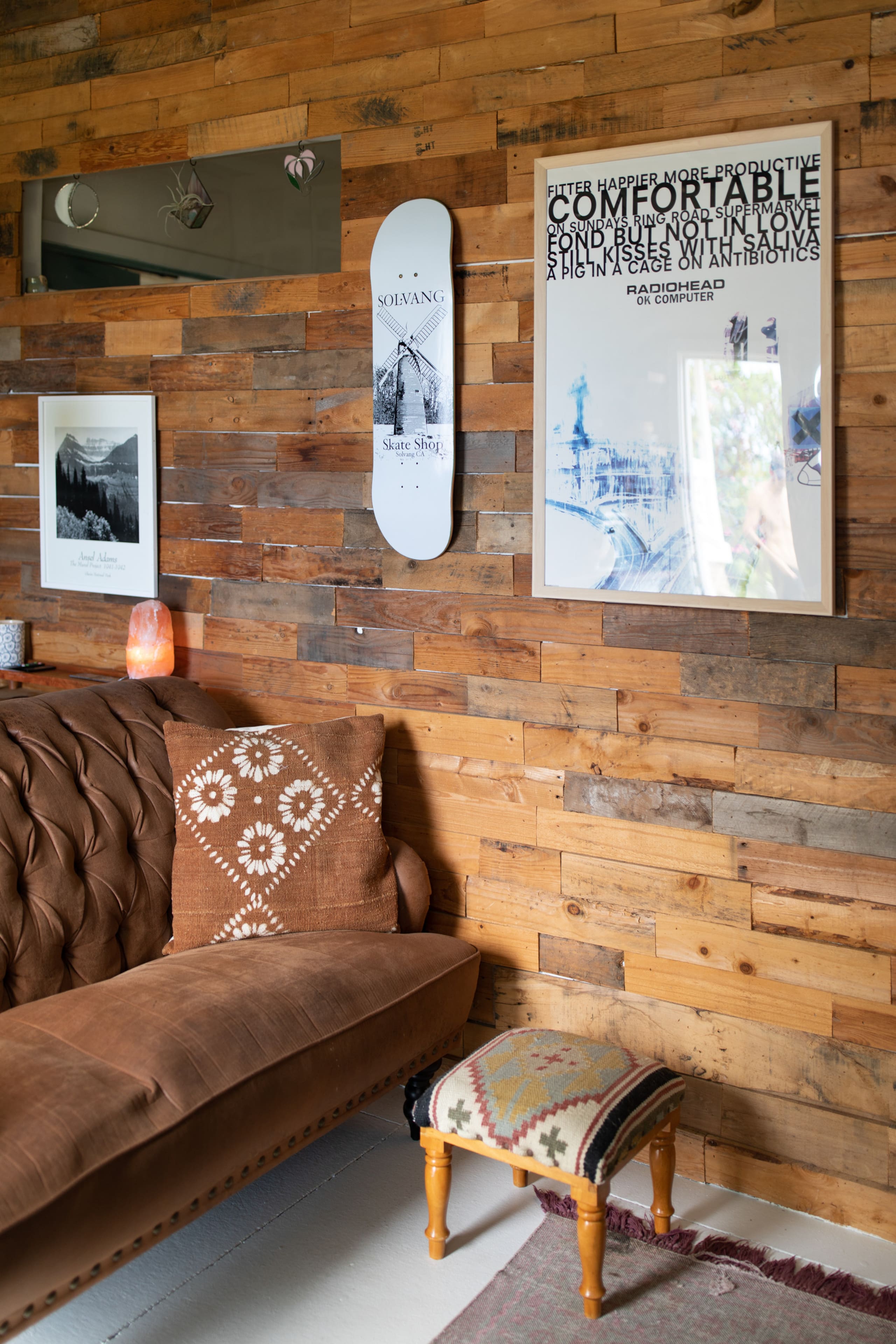 Quiet Kona Retreat • Light-filled, Curated Space - Image 9