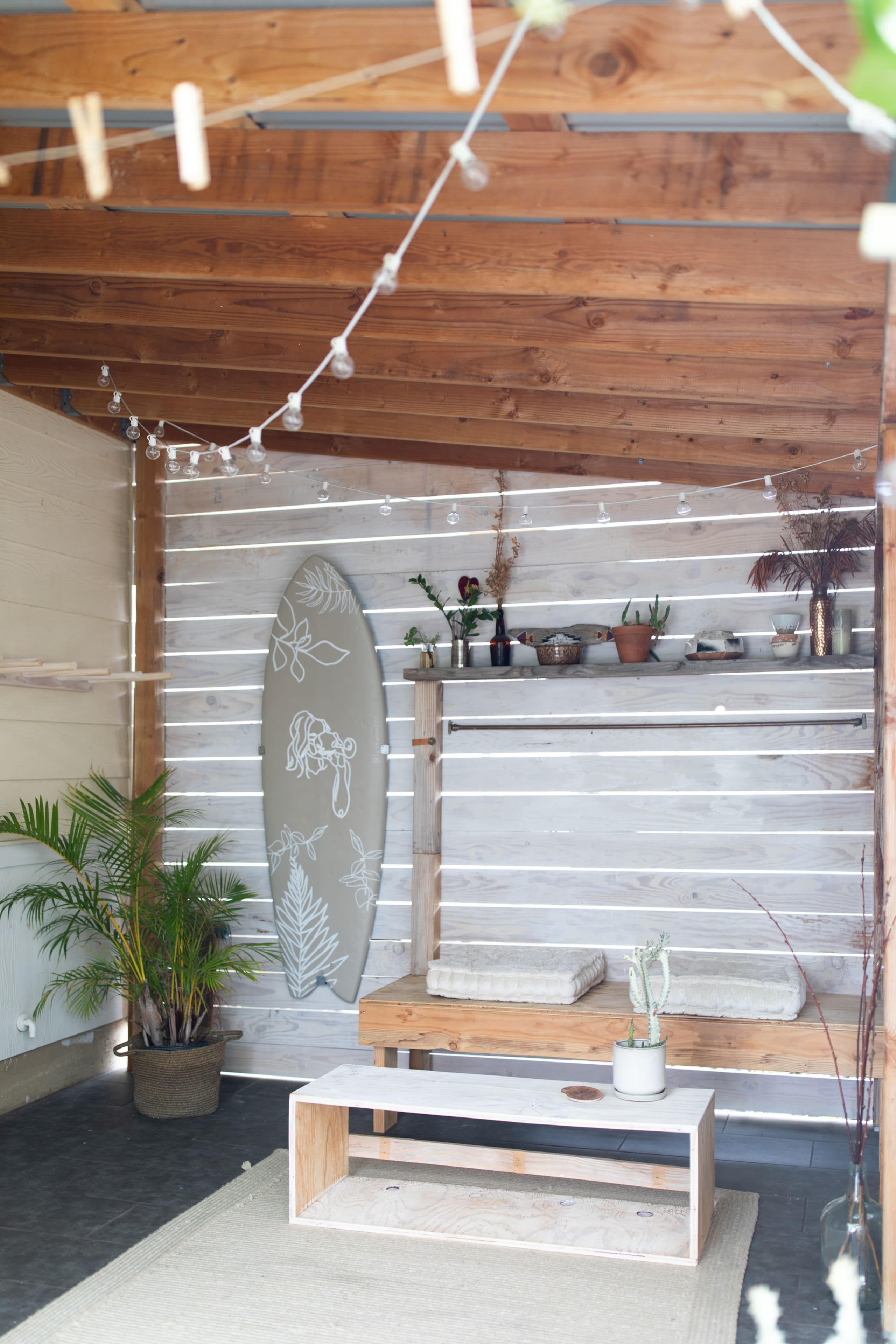 Quiet Kona Retreat • Light-filled, Curated Space - Image 25