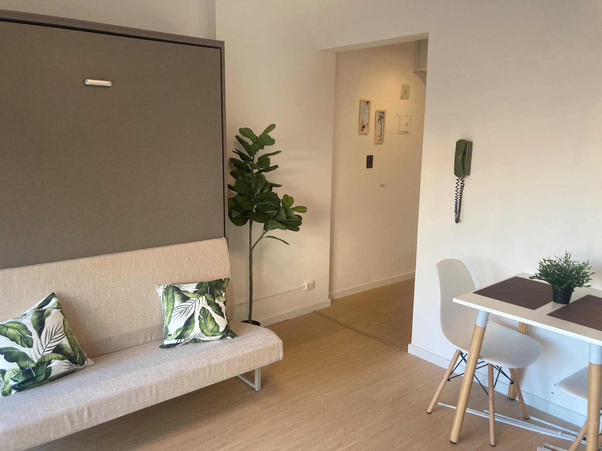 Quarto em apartamento em Almagro
