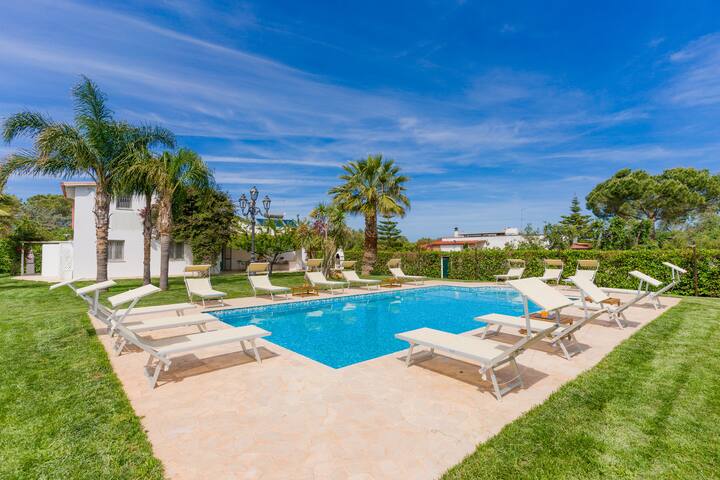 Apulia Savasana house con piscina