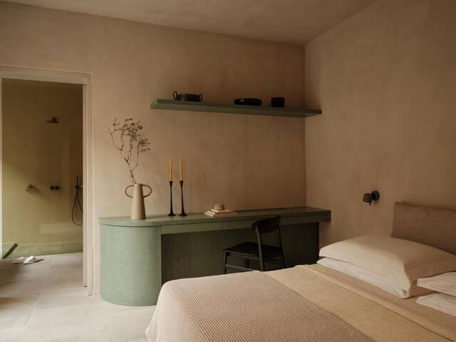 BH943 – C – Villa Santorini gallery image 5